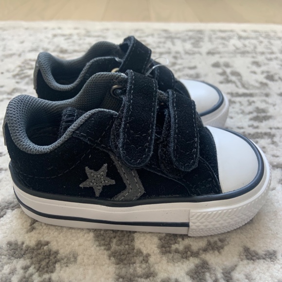 New Converse Suede Toddler Runners NWOT firm - Picture 5 of 6